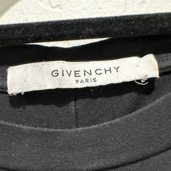 Givenchy Graphic Tee w/Rhinestone Detail in Size Medium - Picture 3 of 6